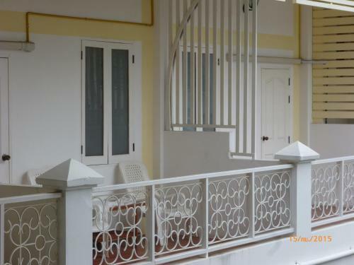Sri Krungthep Hotel