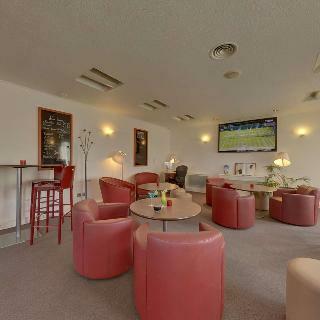Hotel Campanile Roissy Saint Witz