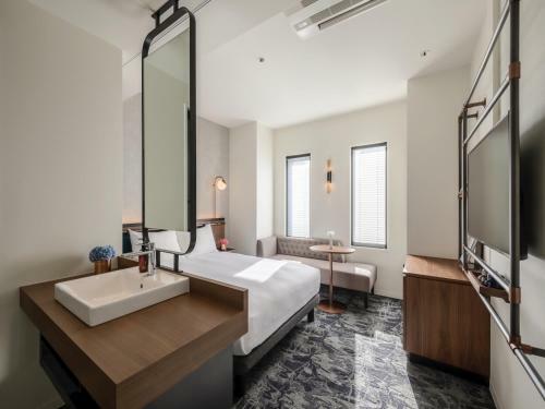 Hotel The Lively Honmachi Osaka