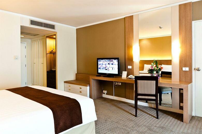 Hotel Royal Princess Larn Luang