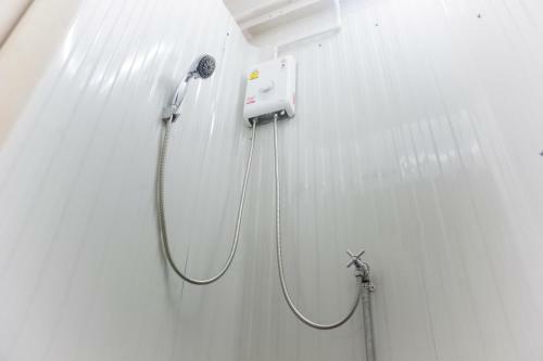 Glur Bangkok Hostel & Coffee Bar
