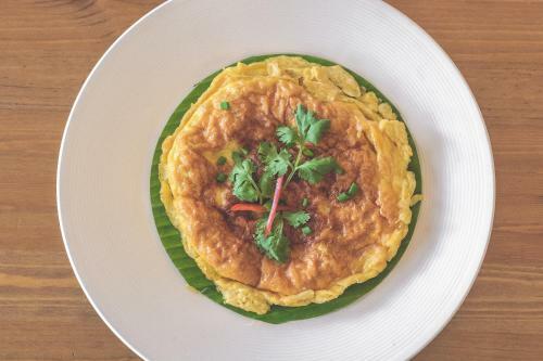 Glur Bangkok Hostel & Coffee Bar