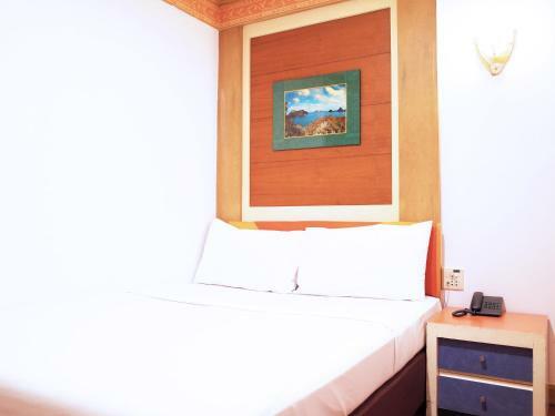 Bavana Hotel
