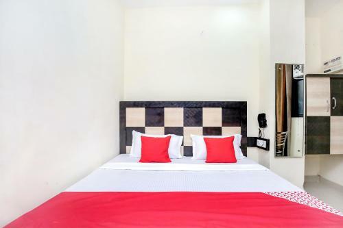 Hotel Oyo 14926 Ak Residency