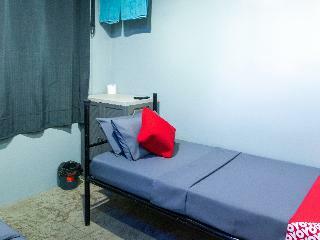 Hotel Oyo 561 Abn Hostel