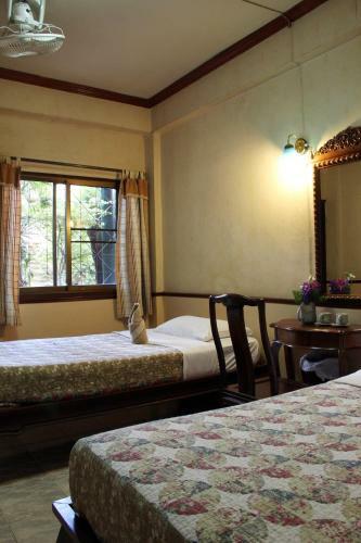 Hostal S.k. House 1