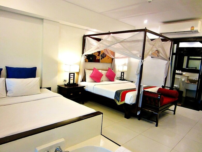 Hotel Yantarasri Resort