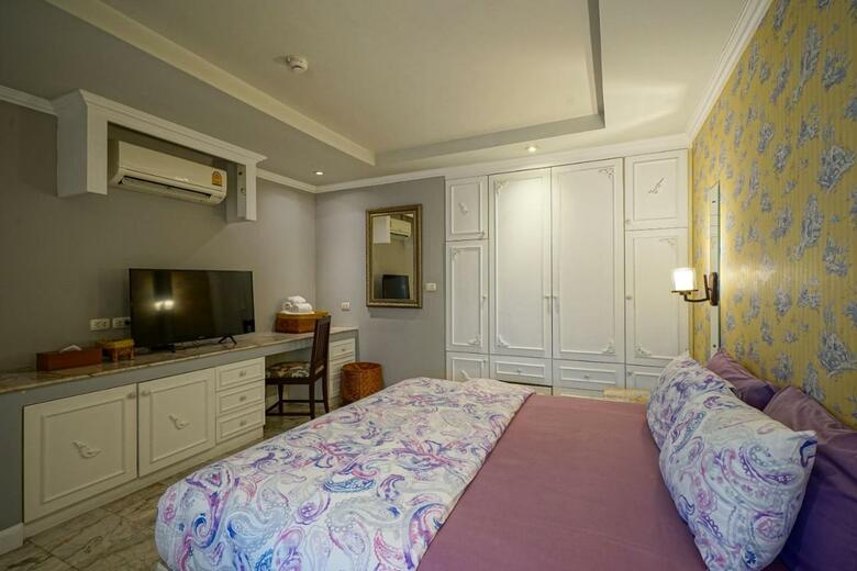 Hotel At Pingnakorn