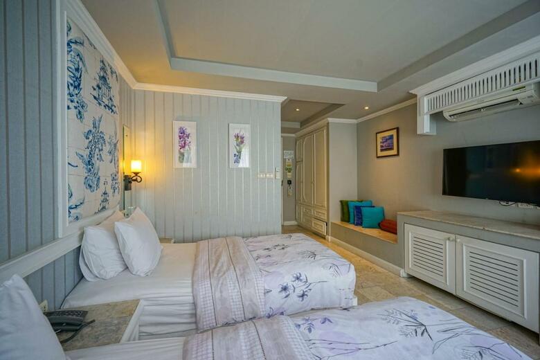 Hotel At Pingnakorn