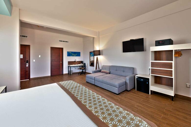 Hotel Comfort Inn & Suites Los Cabos