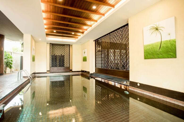 De Chai The Colonial Hotel