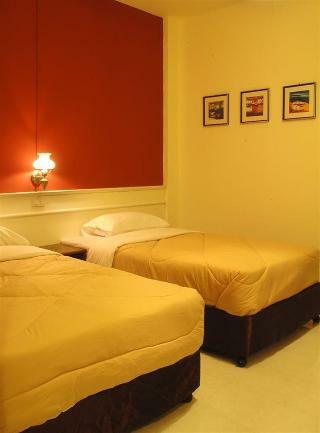 Hotel A 9 Place Partnership