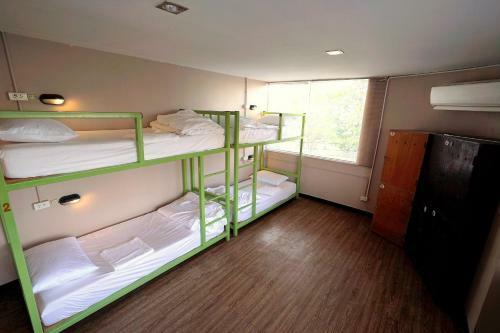 Hug Hostel