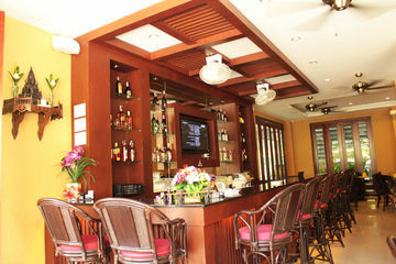 Patong Hemingway's Hotel