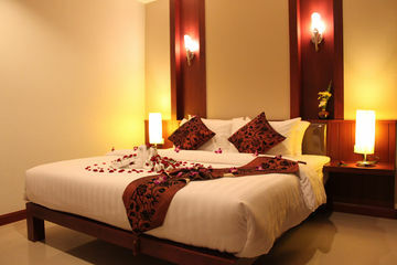 Patong Hemingway's Hotel