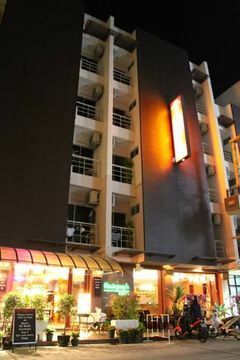 Patong Hemingway's Hotel