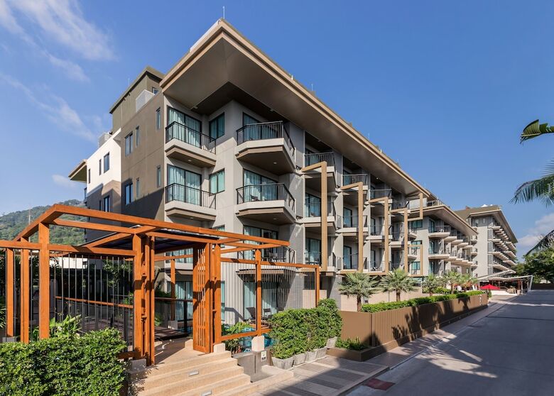 Hotel The Charm Resort Phuket