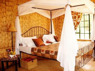 Hotel Octagon Lodge