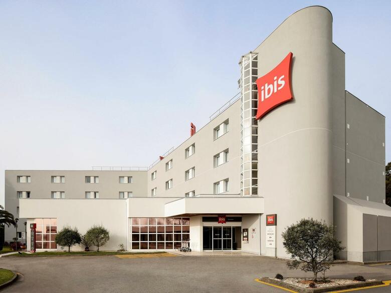 Hotel Ibis Porto Gaia