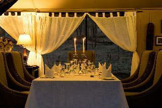 Hotel Ole Serai Luxury Camp
