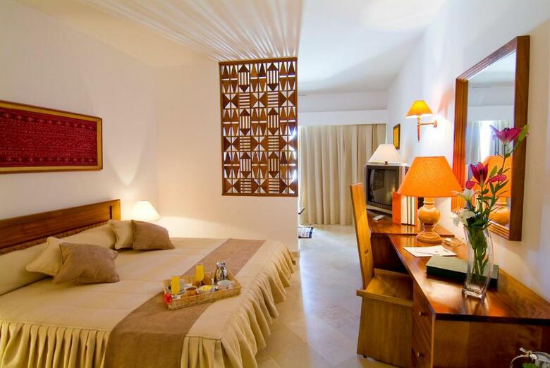 Hotel The Orangers Beach Resort And Bungalows