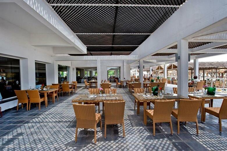 Hotel The Orangers Beach Resort And Bungalows