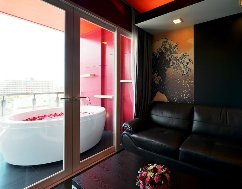 Sleep With Me Hotel Design Hotel @ Patong