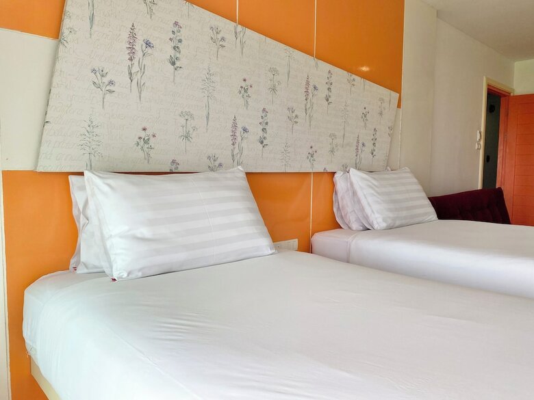 Hotel Patong Holiday