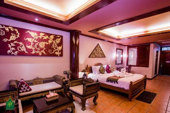 Hotel Royal Phawadee Village