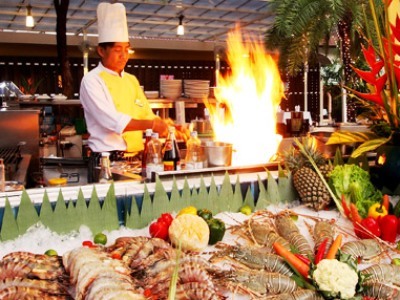 Hotel Thara Patong Beach Resort & Spa