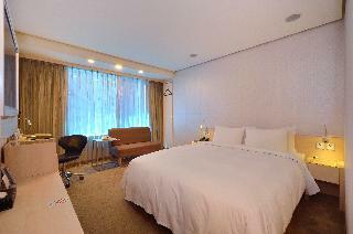Yomi Hotel - Shuanglian