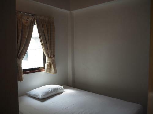 Hostal Relax Guesthouse