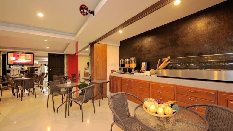 Hotel The Chilli Salza Patong