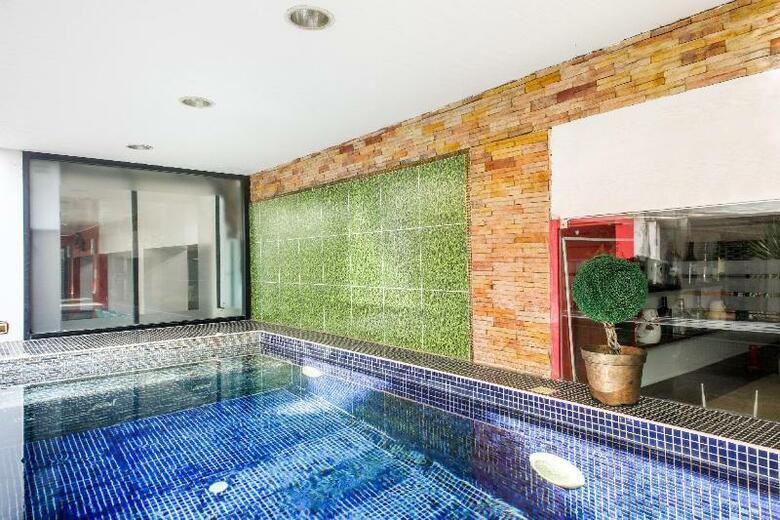 Hotel The Chilli Salza Patong
