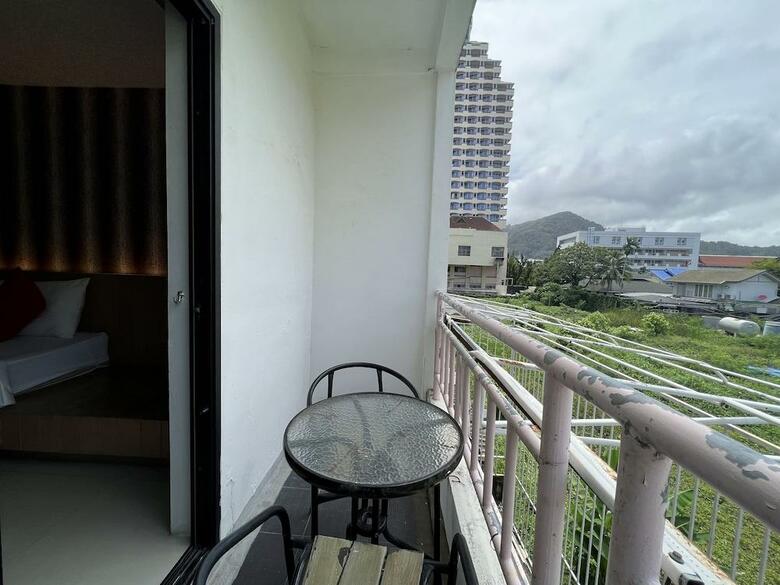Hotel The Chilli Salza Patong