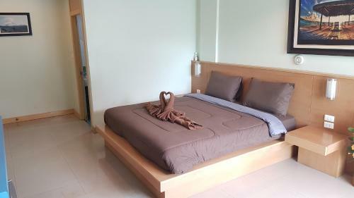 Hotel Patong Eyes