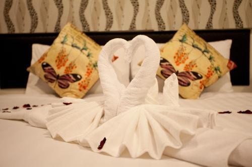 Chill Patong Hotel