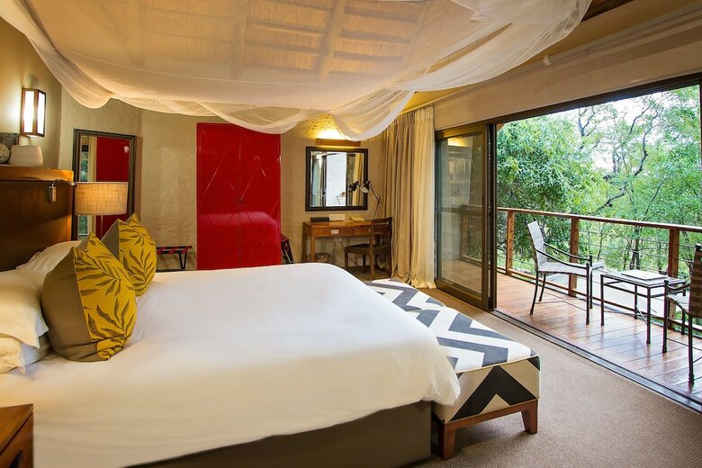 Hotel Victoria Falls Safari Suites
