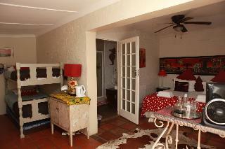Hotel Bamboo, The Guest House