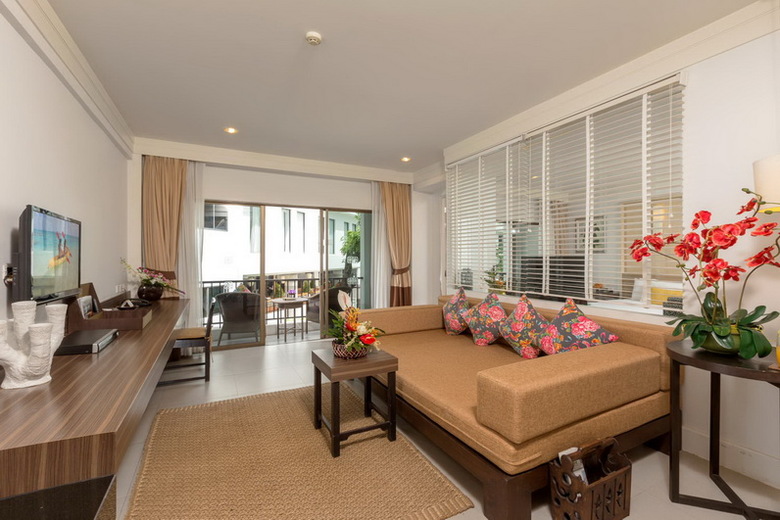 Hotel Sawaddi Patong Resort & Spa