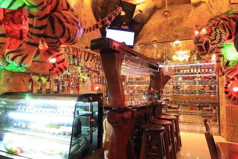 Tiger Hotel (complex)