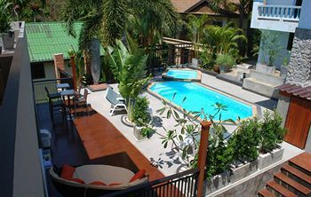 Hotel Baan Andaman Sea Surf