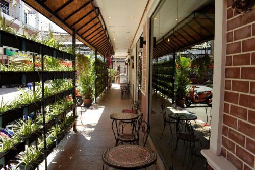 Hotel Outdoor Inn & Restaurant