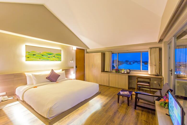 Hotel Mulberry Collection Silk Eco