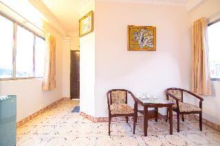 Hotel Reddoorz Plus Near Nowzone Plaza