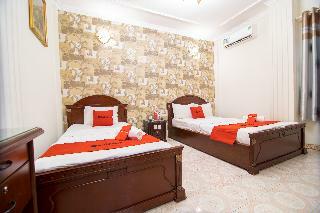 Hotel Reddoorz Plus Near Nowzone Plaza