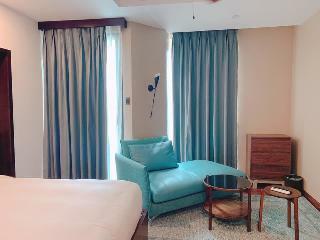 Hotel The Blossom Premier Beach Front