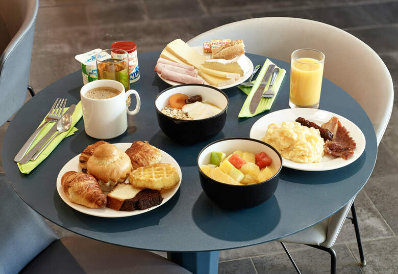 B&B Hotel V�lizy Est