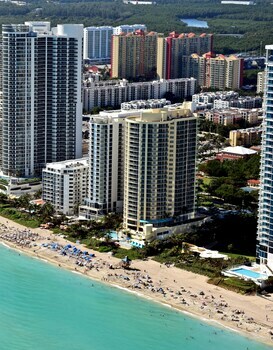 Hotel Doubletree Ocean Point Resort & Spa