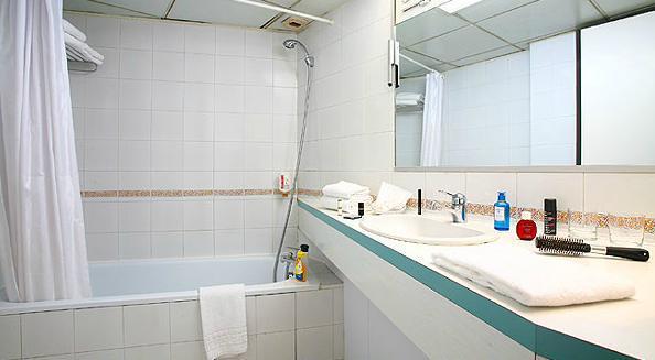 Hotel Fertel Maillot